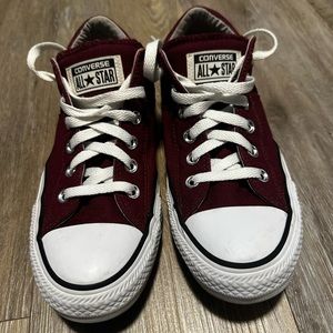 Women’s Converse Maroon Size 9